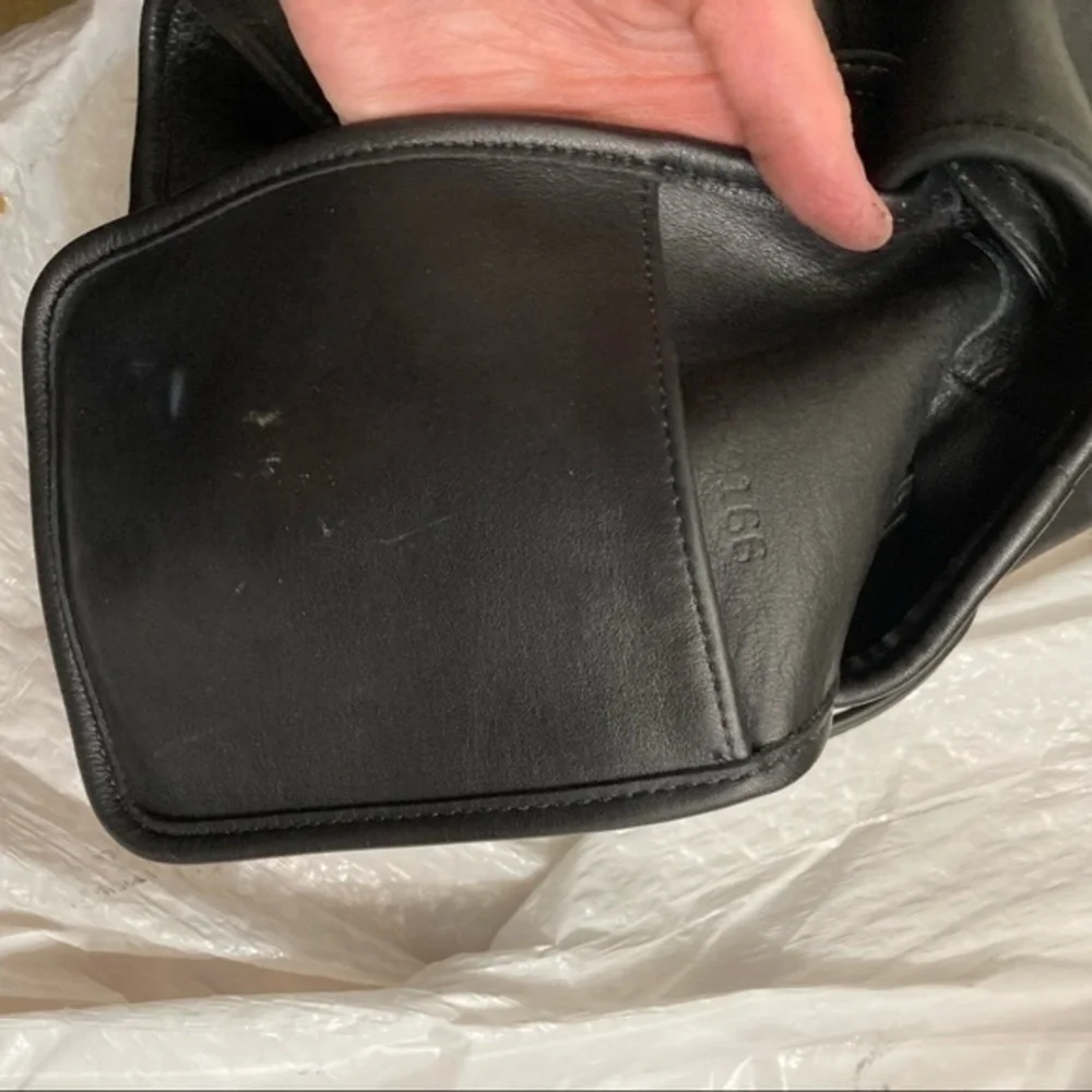 Coach vintage black leather drawstring bucket bag 9166 RARE